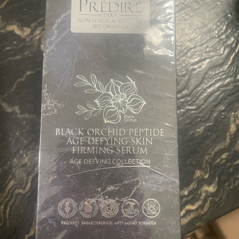 Prédiré Black Orchid Peptide Skin Firming Serum